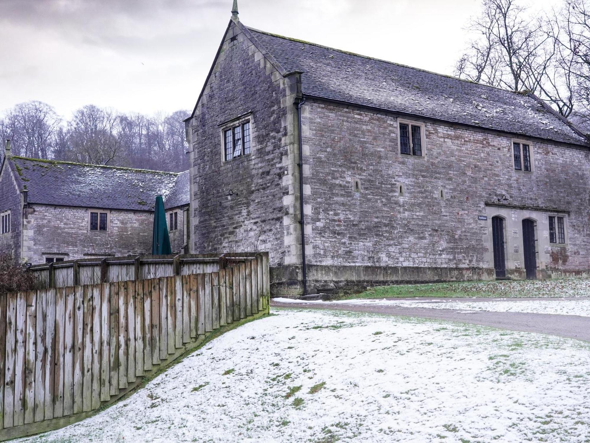 YHA Ilam Hall Ashbourne  Bagian luar foto